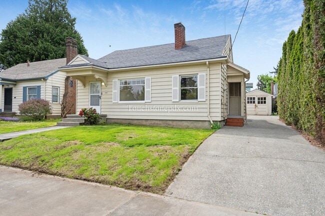 1623 NE 56th Ave in Portland, OR - Building Photo - Building Photo