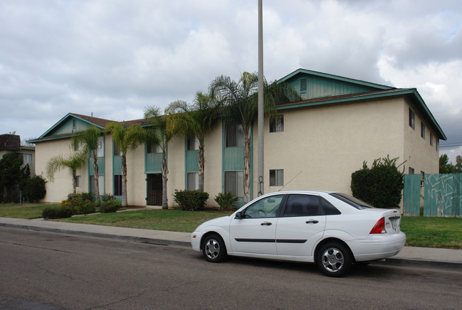 388 Zenith St in Chula Vista, CA - Building Photo - Building Photo