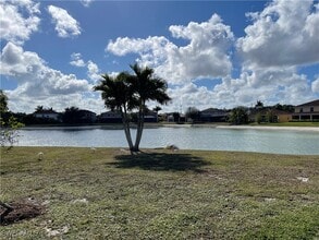 2895 Orange Grove Trail in Naples, FL - Building Photo - Building Photo