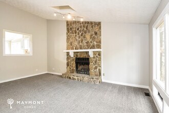 312 New Crossing Trail E, Unit 21 in Kennesaw, GA - Building Photo - Building Photo