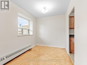1524 Lawrence Ave W in Toronto, ON - Building Photo - Building Photo