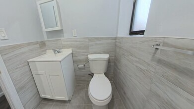 227 Park Ave in East Orange, NJ - Building Photo - Floor Plan