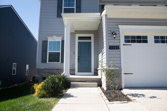 3305 Somerset Ln in Columbia, TN - Building Photo - Building Photo