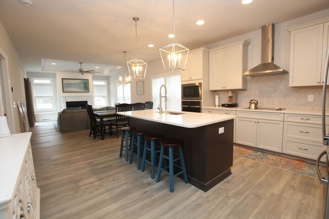 property at 33739 Catching Cv