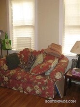 447 Park Dr, Unit 3A in Boston, MA - Foto de edificio - Building Photo