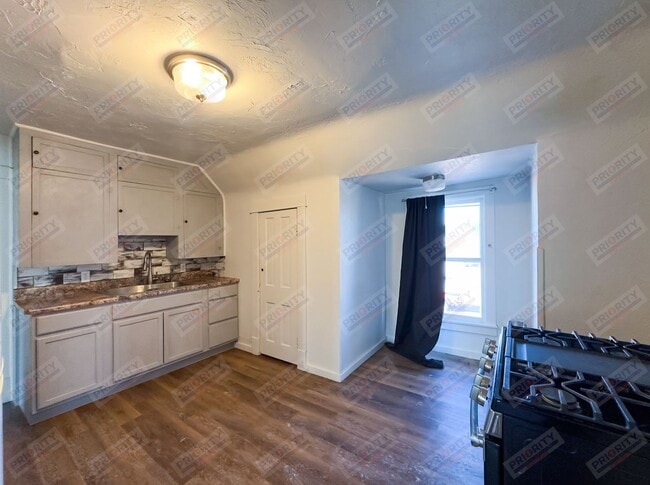 500 Carey Ave in Gillette, WY - Building Photo - Building Photo