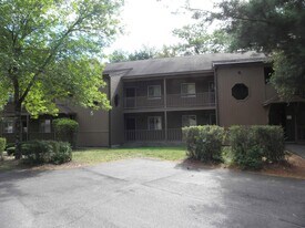 5 Hummingbird Rd, Unit 3 in Lincoln, NH - Building Photo