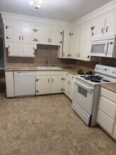 735 Leesville Rd in Lynchburg, VA - Foto de edificio - Building Photo