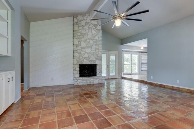 9200 Fallworth St in San Antonio, TX - Building Photo - Building Photo