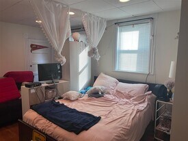 9 Garrison Ave, Unit 2 in Somerville, MA - Building Photo