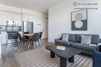 261 El Camino Real in San Carlos, CA - Building Photo - Building Photo