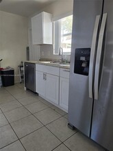 5308 NE 2nd Ter in Fort Lauderdale, FL - Foto de edificio - Building Photo
