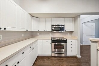 4611 Sandhurst St in Kissimmee, FL - Building Photo - Building Photo