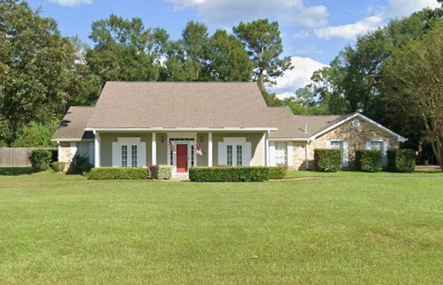 1140 Allison Dr in Deridder, LA - Foto de edificio - Building Photo