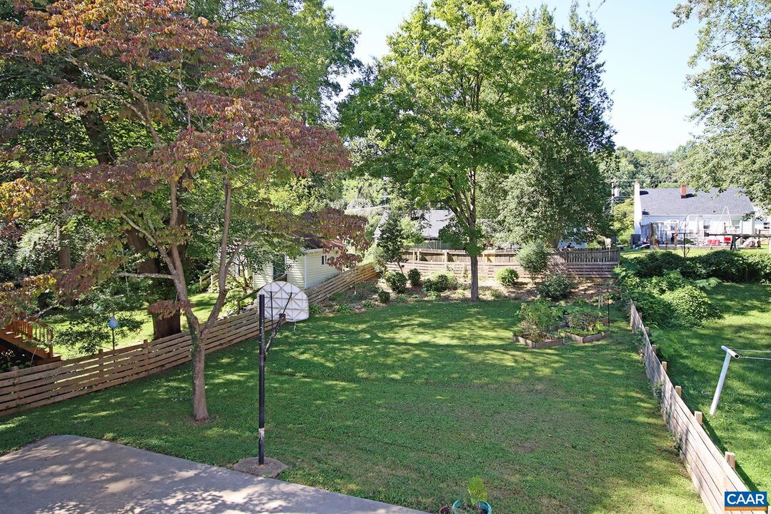 1615 Mulberry Ave in Charlottesville, VA - Building Photo