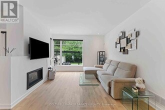 192 Larimar Cir in Ottawa, ON - Building Photo - Building Photo