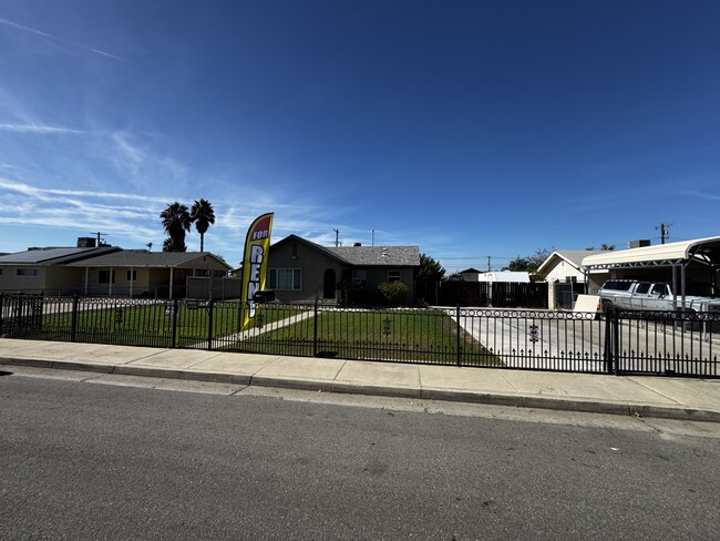 property at 1701 Belmont St