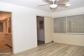 1820 W Hazelwood St in Phoenix, AZ - Building Photo - Building Photo