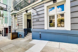 735 Taylor in San Francisco, CA - Building Photo - Building Photo