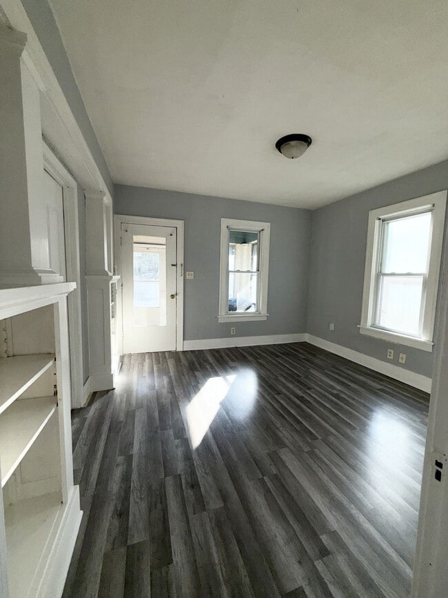 1231 1/2-1409 1/2 18th Ave in East Moline, IL - Building Photo - Building Photo