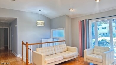 42 Belleville Rd in Parsippany Troy Hills, NJ - Building Photo - Building Photo
