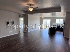 7544 S Boysenberry Ave in Boise, ID - Building Photo - Building Photo