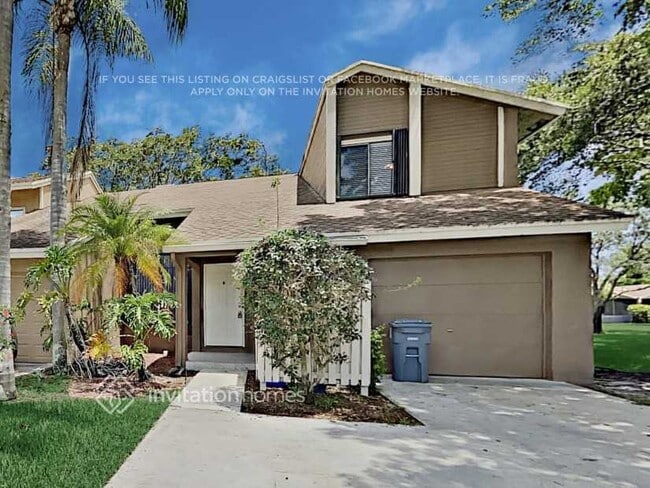 22301 Thousand Pines Ln