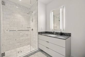 240 Devonshire St in Boston, MA - Building Photo - Building Photo