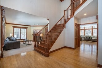 3 Eton Pl in Farmington, CT - Building Photo - Building Photo