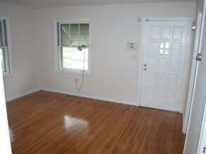 4442 Caroline Ave in Toledo, OH - Building Photo - Building Photo