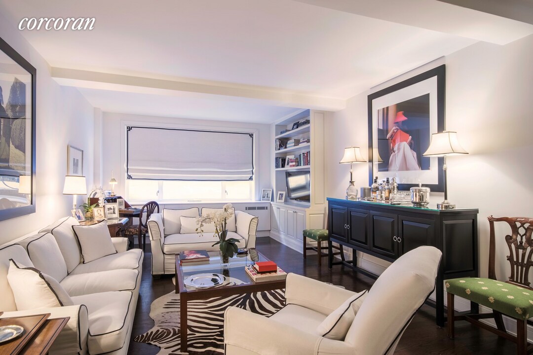 170 E 77th St-Unit -: 2A in New York, NY - Building Photo