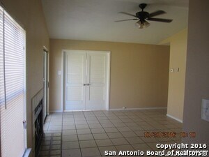 4136 Dakota Sun in San Antonio, TX - Building Photo - Building Photo