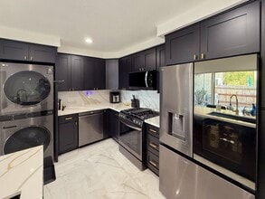 5207 Marigot Pl in San Diego, CA - Building Photo - Building Photo