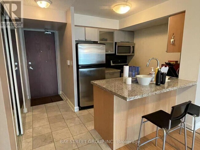 property at 18 Harrison Garden Blvd