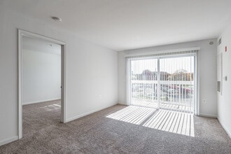 Kendrick Court Senior Apartments in Herndon, VA - Building Photo - Interior Photo