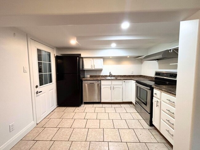 property at 41 Park St W