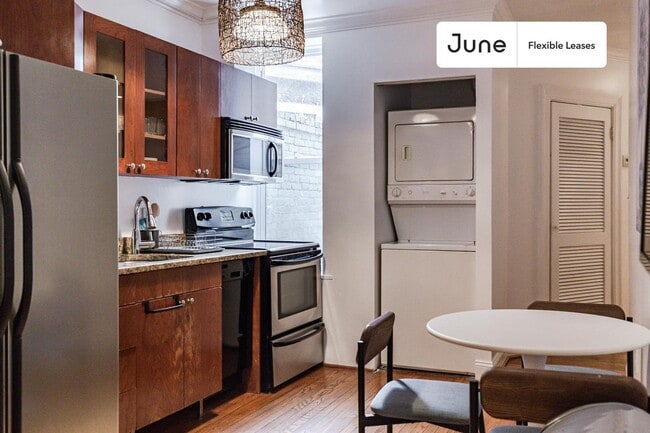 1835 Mintwood Pl NW in Washington, DC - Foto de edificio - Building Photo