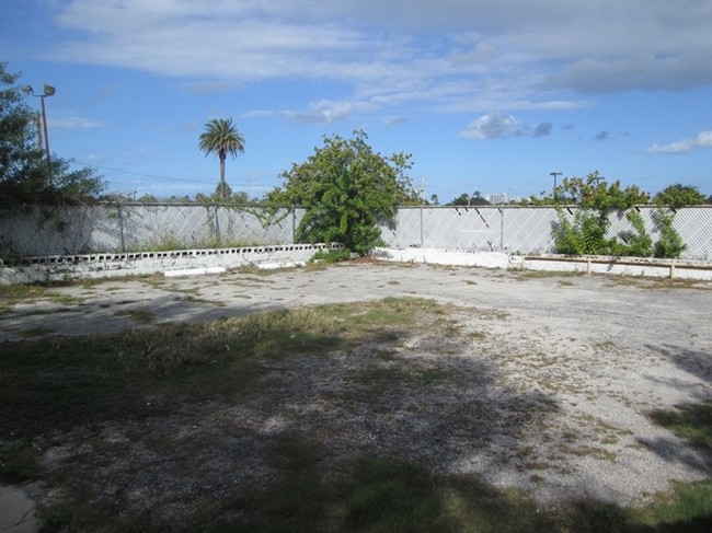 Lyndhurst in Daytona Beach, FL - Building Photo - Other