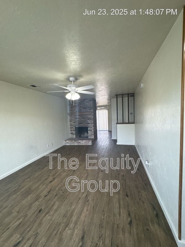 850 E Merritt Ave in Tulare, CA - Building Photo - Building Photo