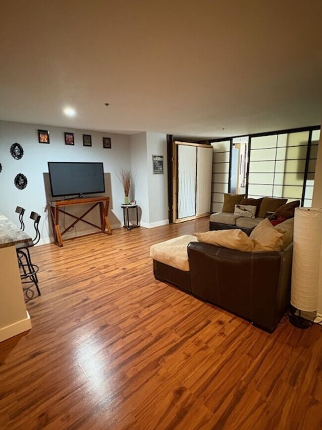 44 W 300 S in Salt Lake City, UT - Building Photo - Building Photo