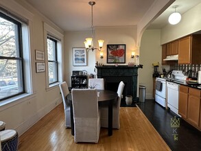 1100 Beacon St, Unit 2D in Brookline, MA - Building Photo - Building Photo