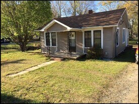 3706 Edison Ave in Benton, AR - Building Photo