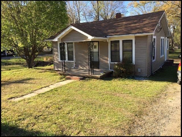 property at 3706 Edison Ave