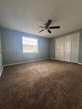 10107 Tallwood Ct in Tampa, FL - Building Photo - Building Photo