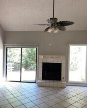 4108 Hanging Moss Ct in Jacksonville, FL - Building Photo - Building Photo