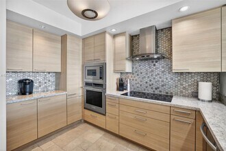 1 N Ocean Blvd in Pompano Beach, FL - Building Photo - Building Photo