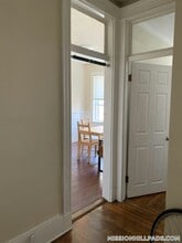 883 Huntington Ave in Boston, MA - Building Photo - Building Photo
