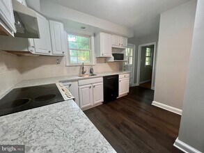 5140 15th St N in Arlington, VA - Building Photo - Building Photo