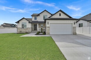 2513 N Fall Breeze Wy in Lehi, UT - Building Photo