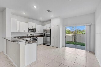 8309 Cor Pne Wy in New Port Richey, FL - Building Photo - Building Photo